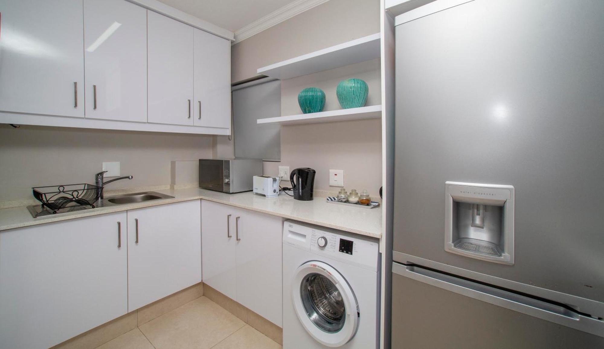 16 Bronze Bay Apartment เดอร์บัน ภายนอก รูปภาพ
